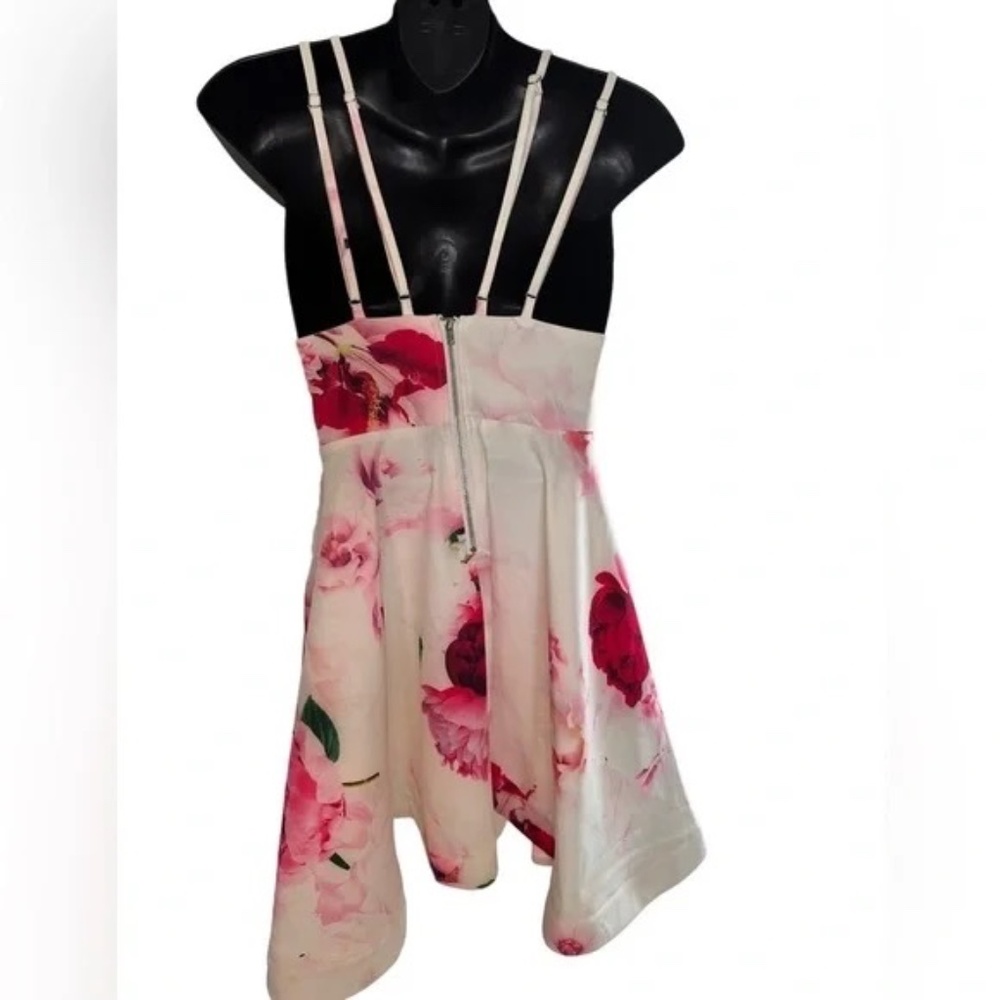L’ATISTE by Amy Mini Floral Dress - Picture 5 of 7